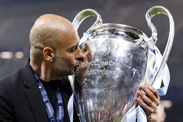 瓜迪奥拉盼加冕英超，曼城恢复领先优势(观点瓜迪奥拉英超夺冠最低积分 曼城却树立更高标杆)